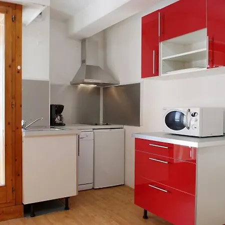 Confortable Avec Balcon, Wi-fi Et Parking A Pour 4 Pers - Fr-1-512-234 Brides-les-Bains